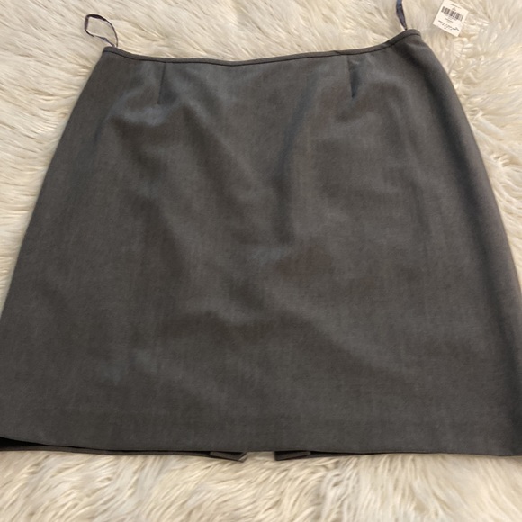 Tahari Women’s Skirt size 16 brand new with tag - Picture 5 of 12
